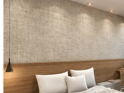Quarto com papel de parede texturizado
